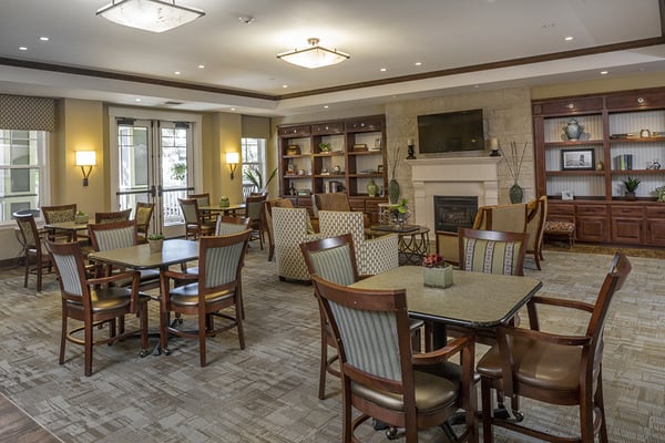 Oak_Cottage_Dining_Area_2