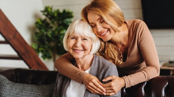 Memory Care vs Assisted Living: Which Is Right for Your Parent?